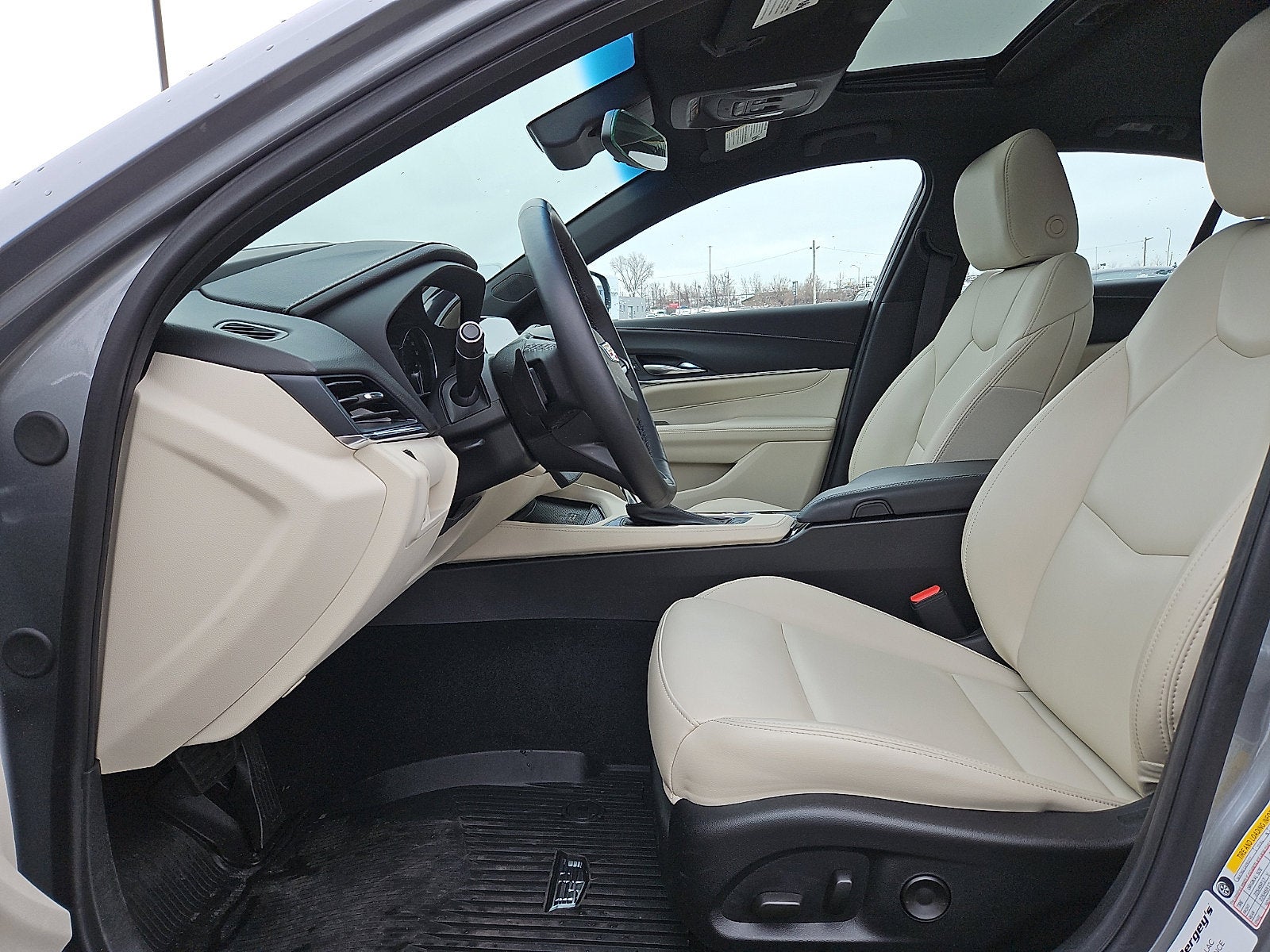 2025 Cadillac CT4 Luxury