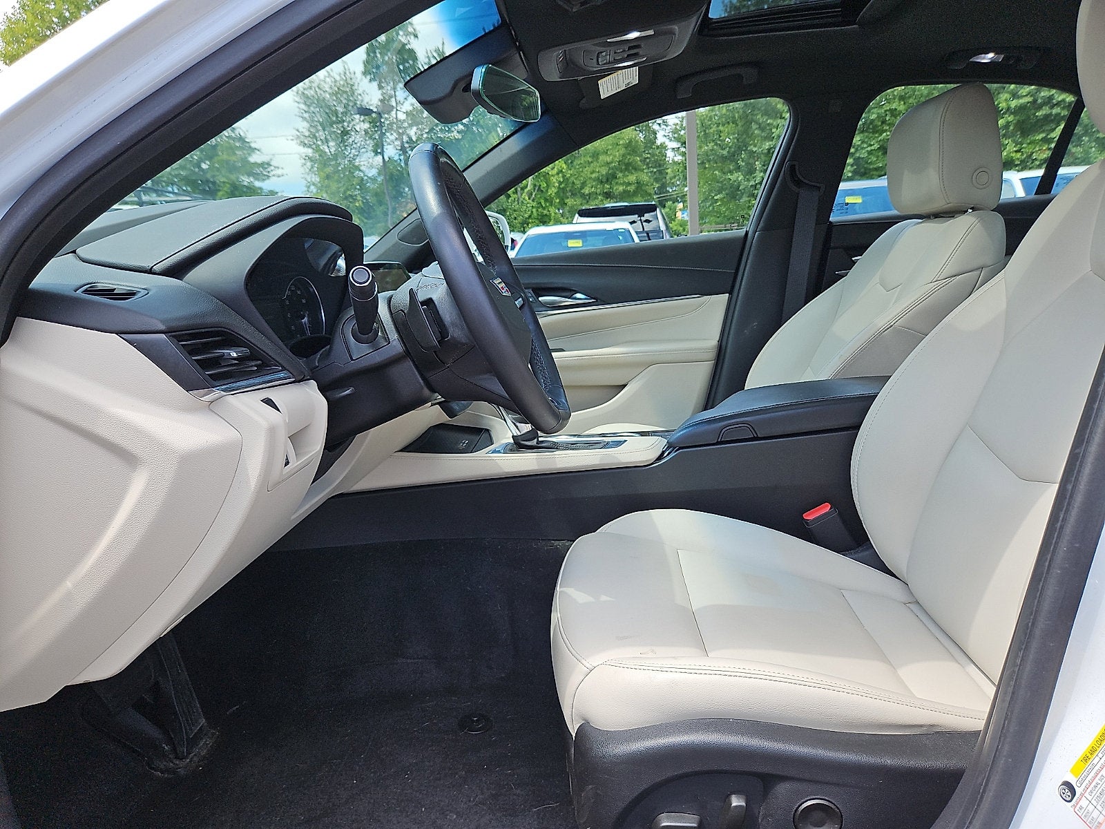 2024 Cadillac CT4 Luxury