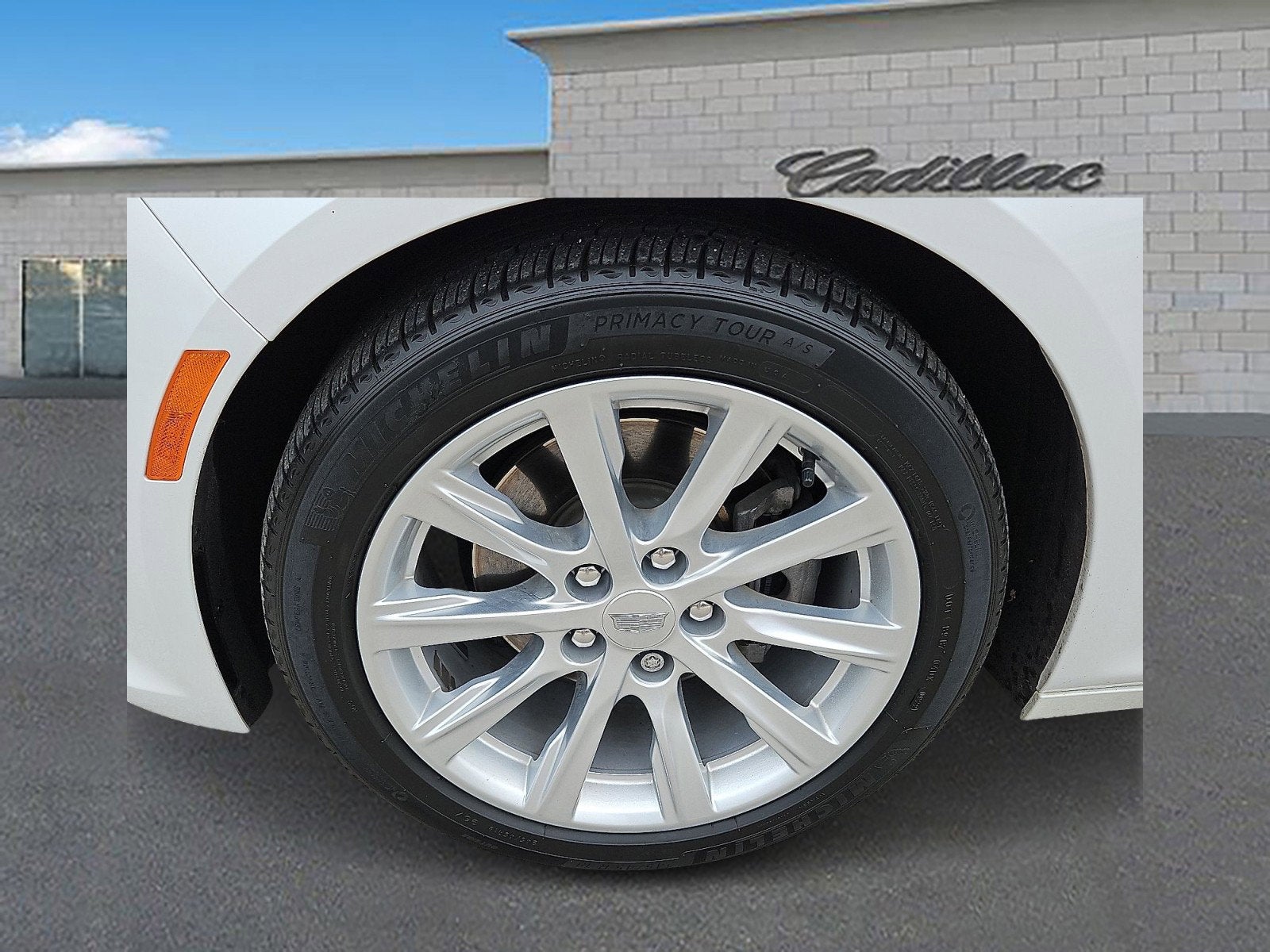 2022 Cadillac CT5 Luxury