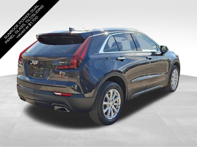 2022 Cadillac XT4 AWD Luxury