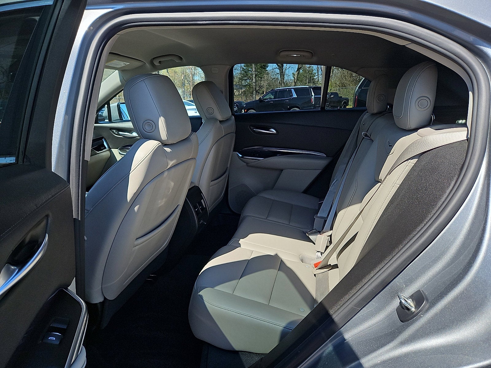 2023 Cadillac XT4 Luxury