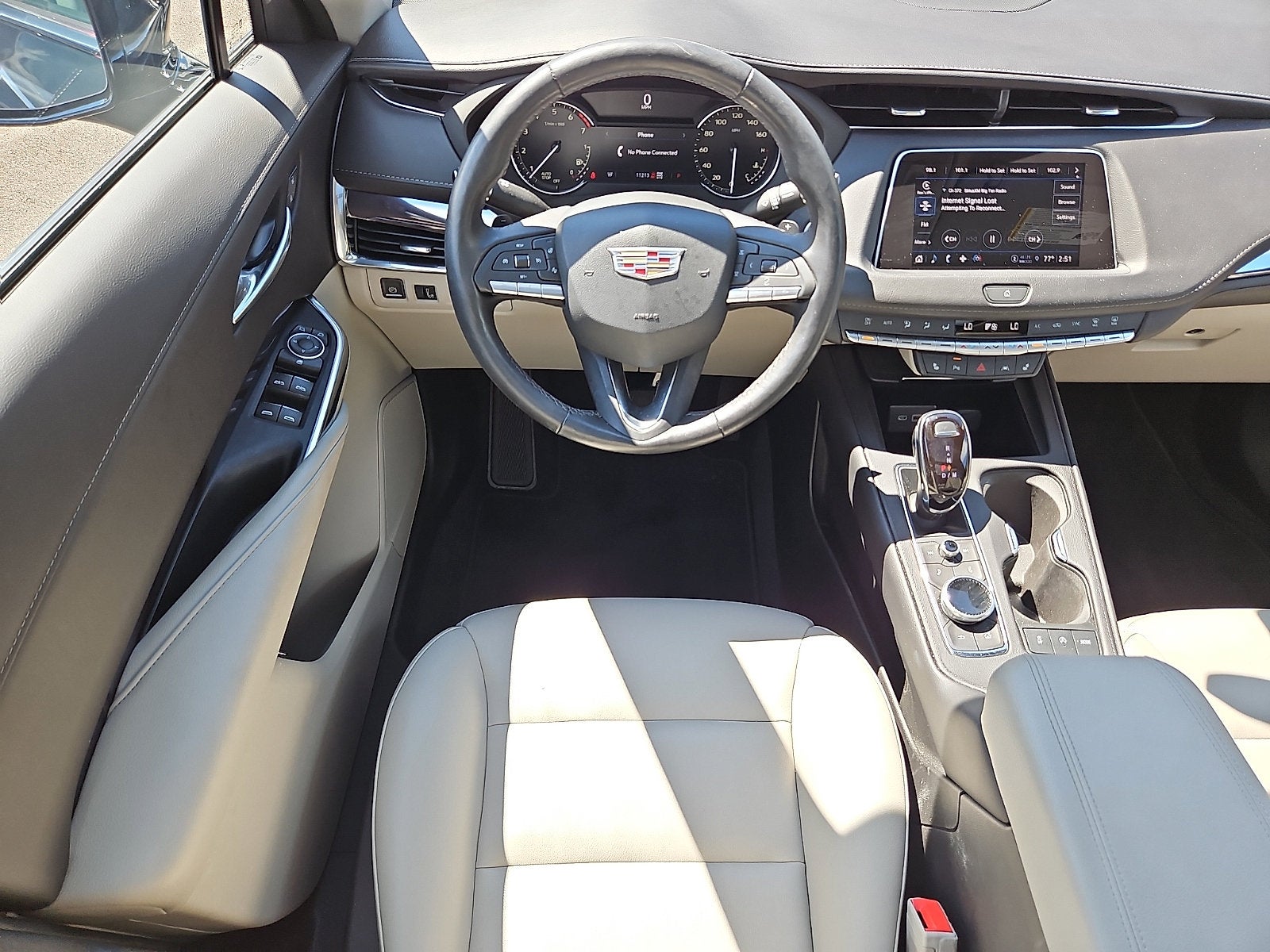 2023 Cadillac XT4 AWD Luxury