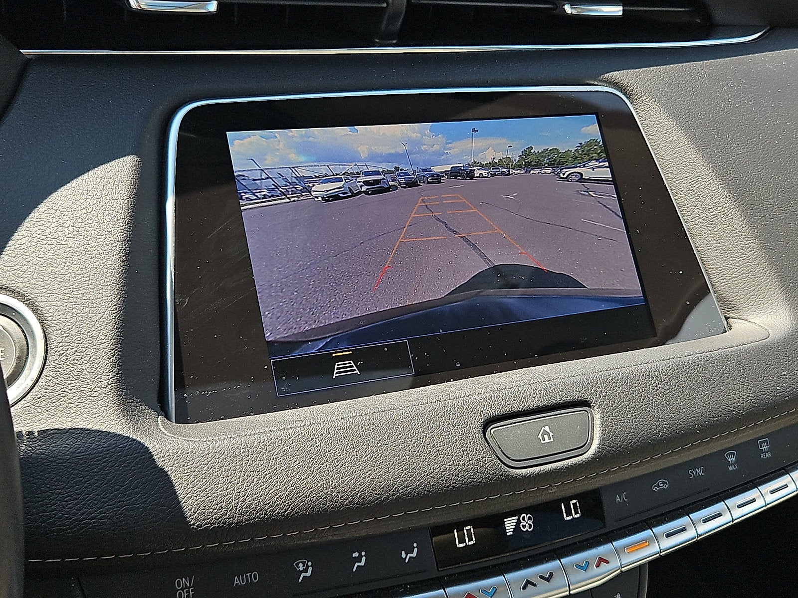 2023 Cadillac XT4 AWD Luxury