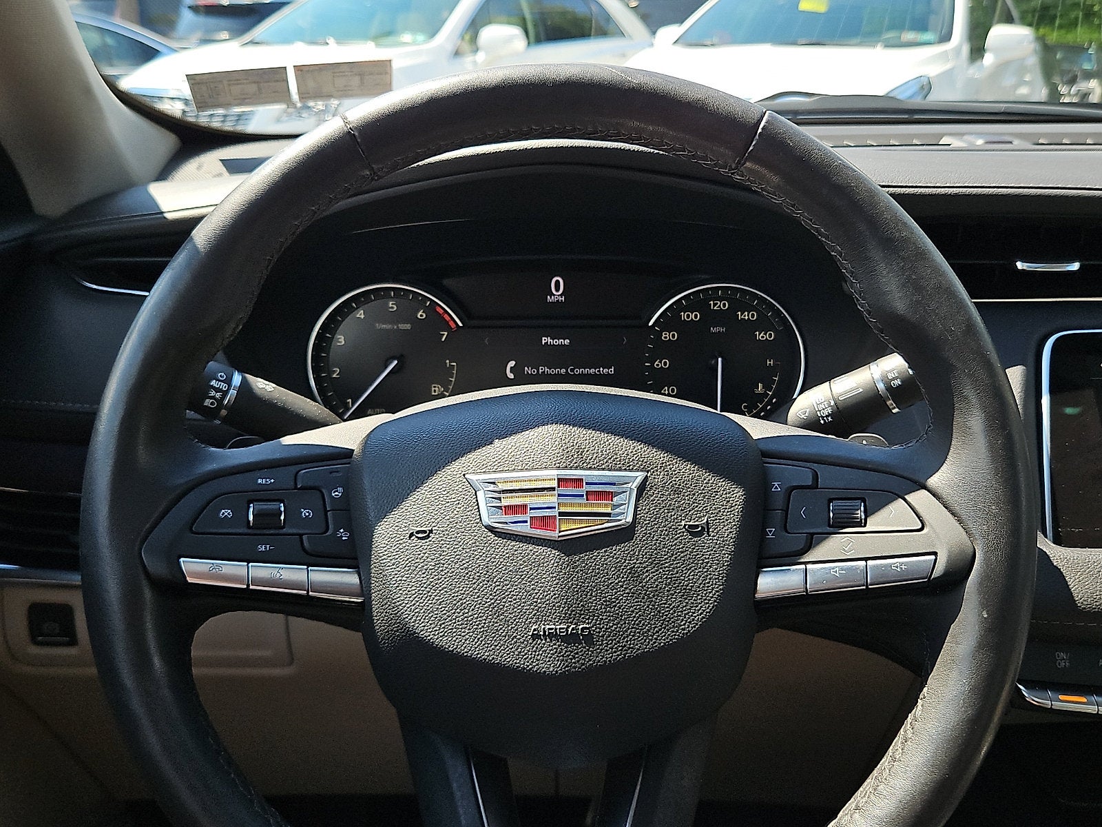 2023 Cadillac XT4 AWD Luxury