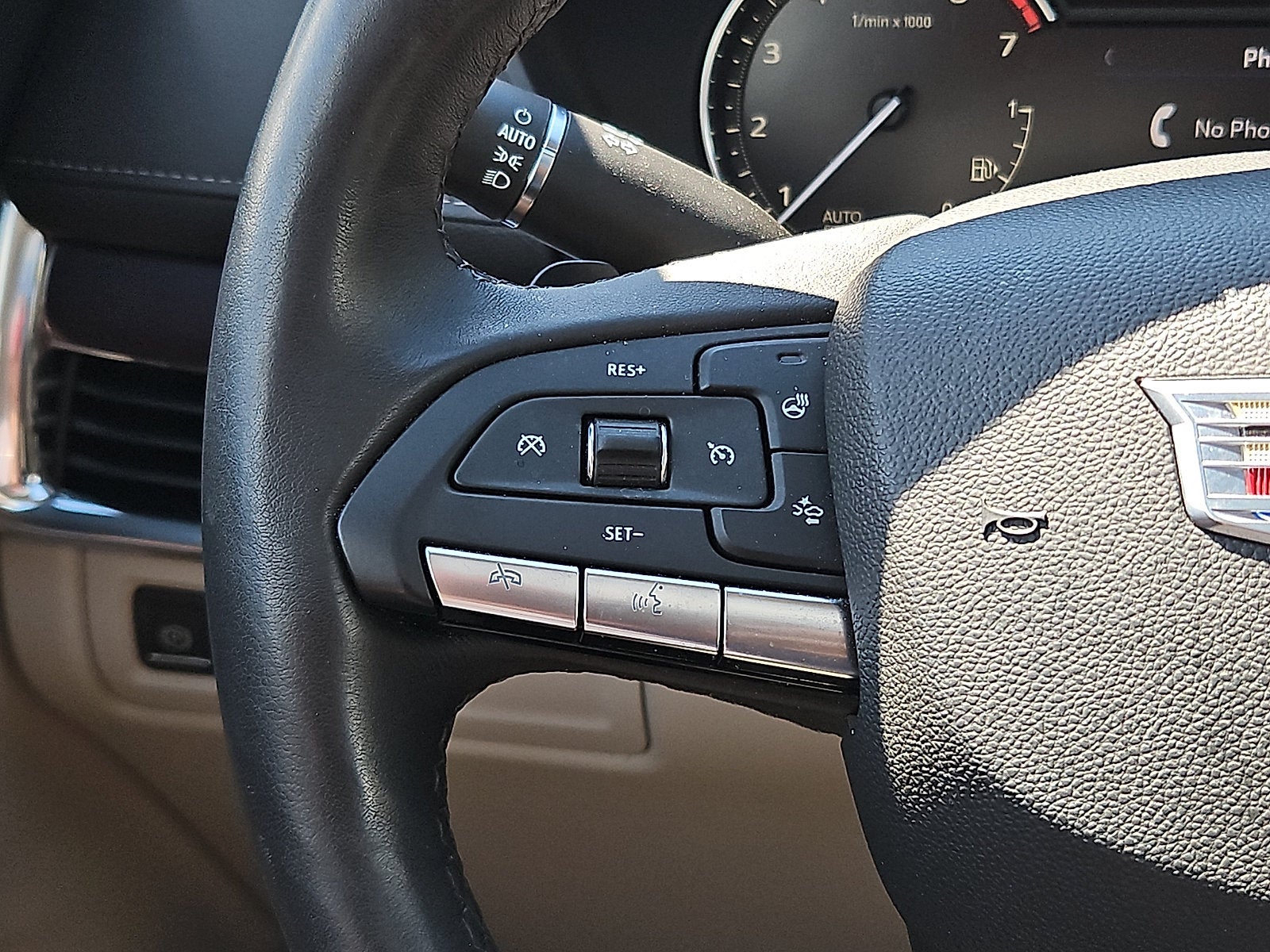 2023 Cadillac XT4 AWD Luxury