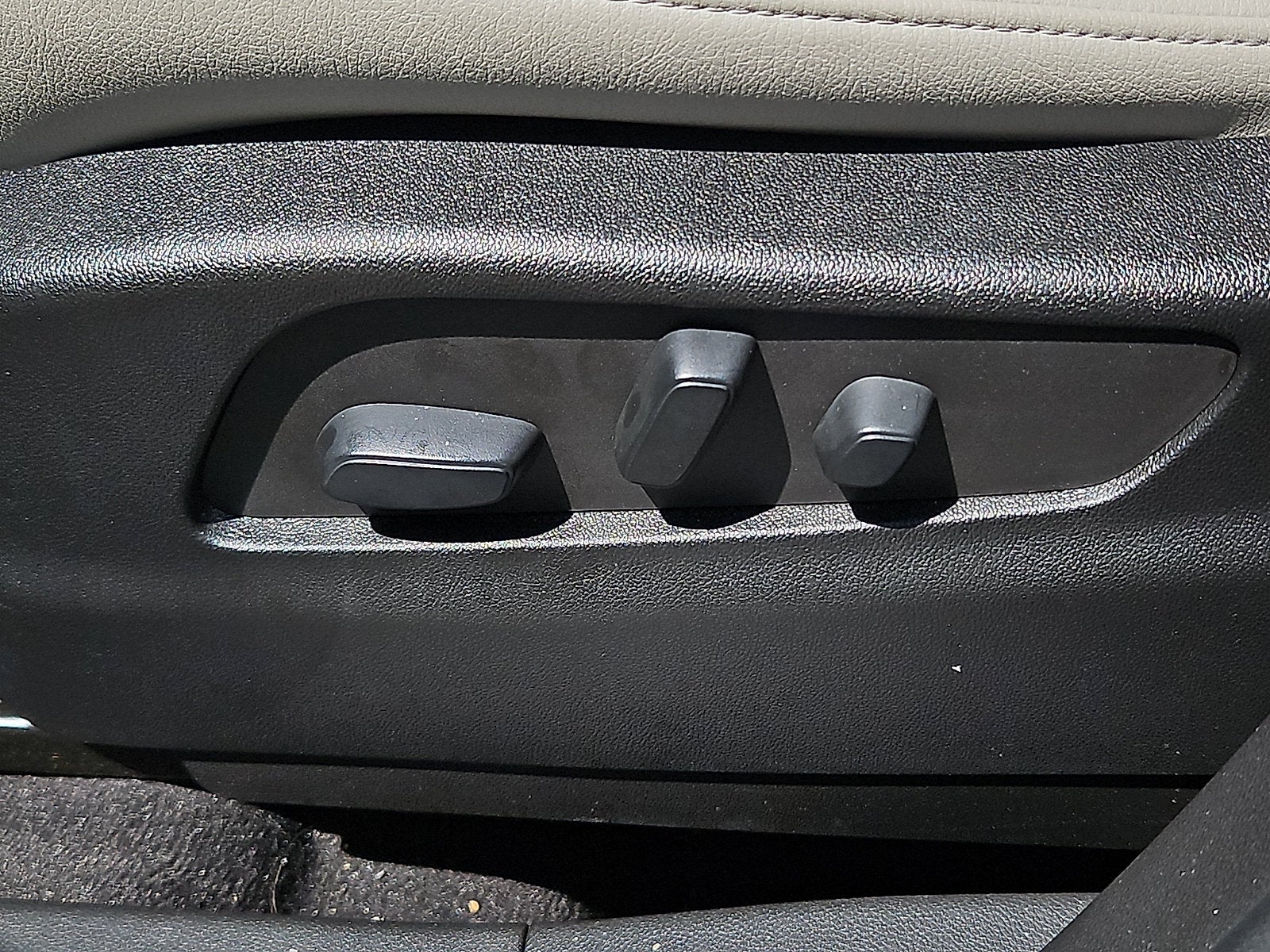 2023 Cadillac XT4 AWD Luxury