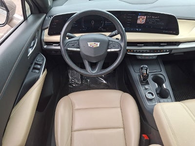 2024 Cadillac XT4 Luxury