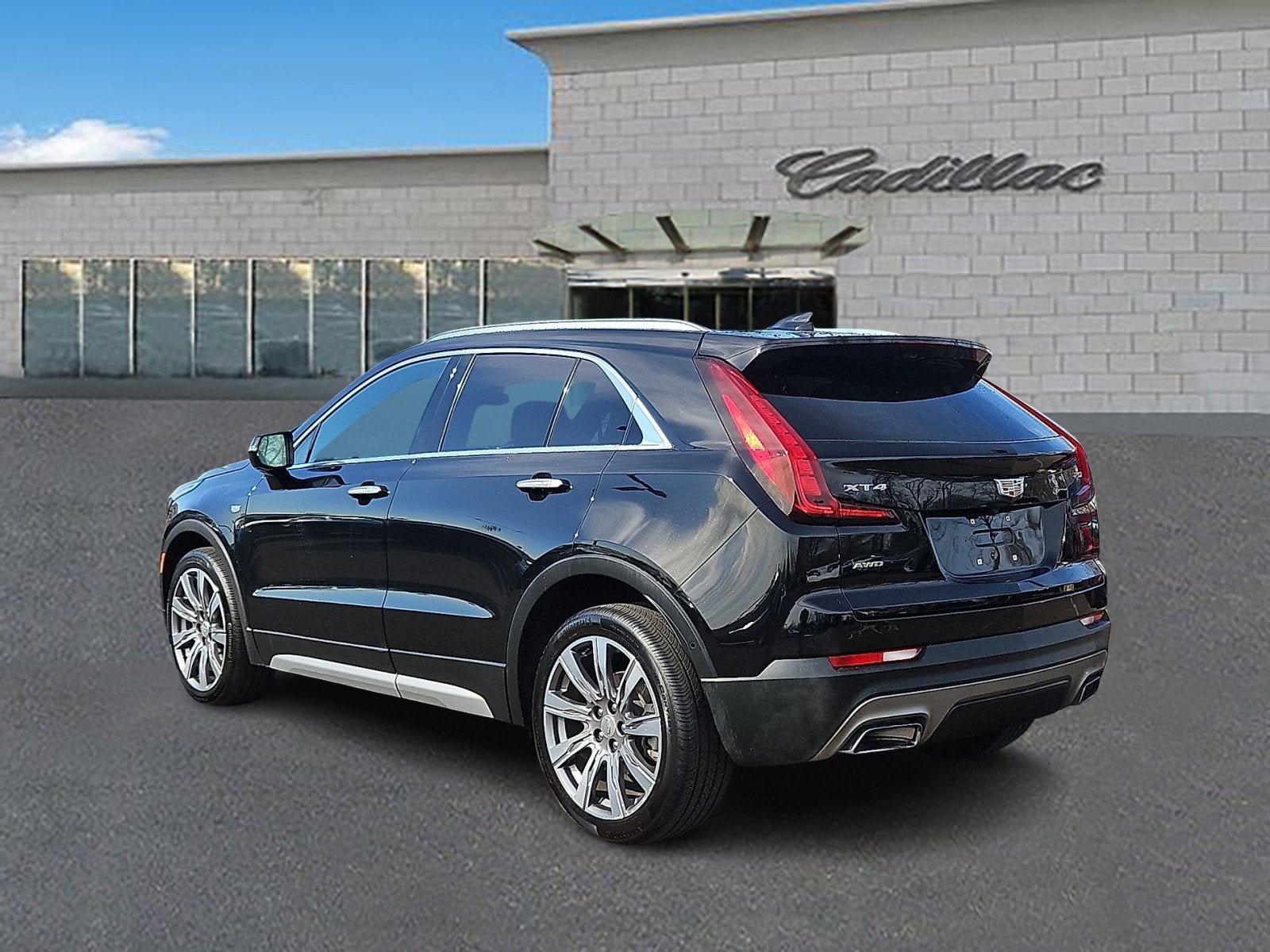 2019 Cadillac XT4 AWD Premium Luxury