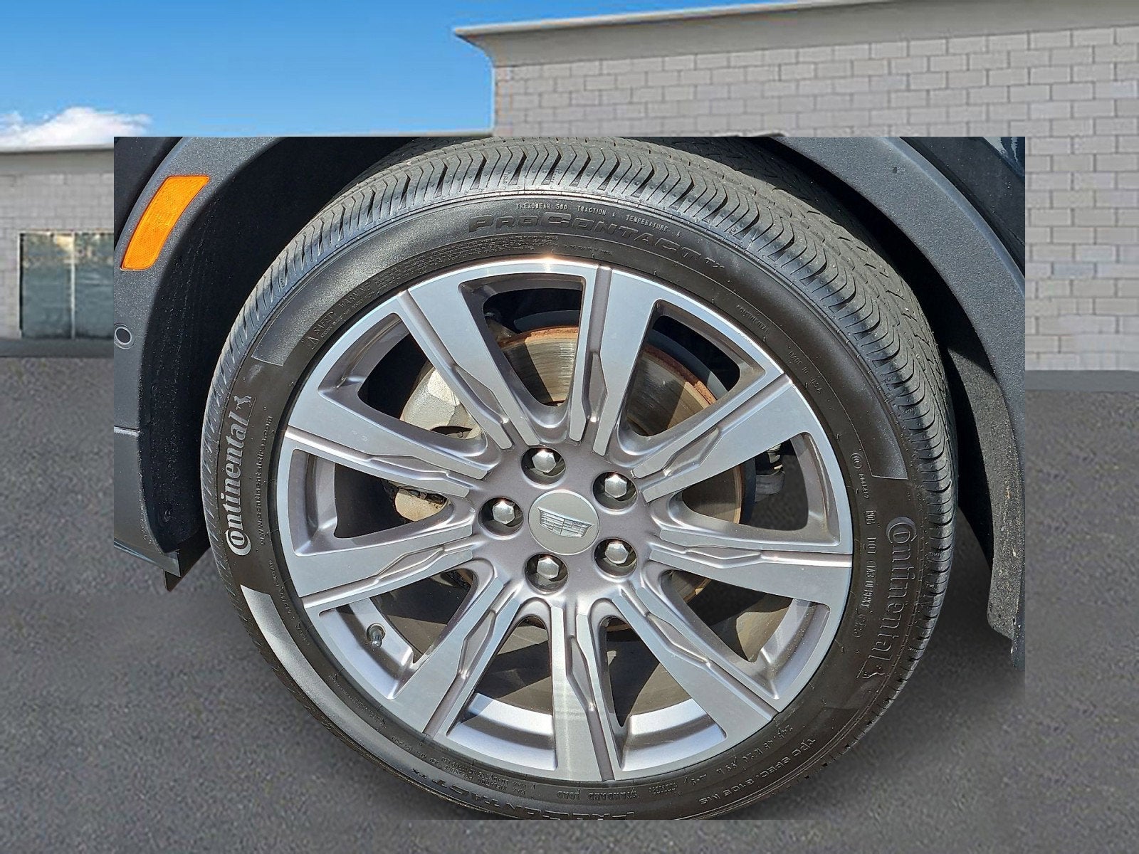 2019 Cadillac XT4 AWD Premium Luxury