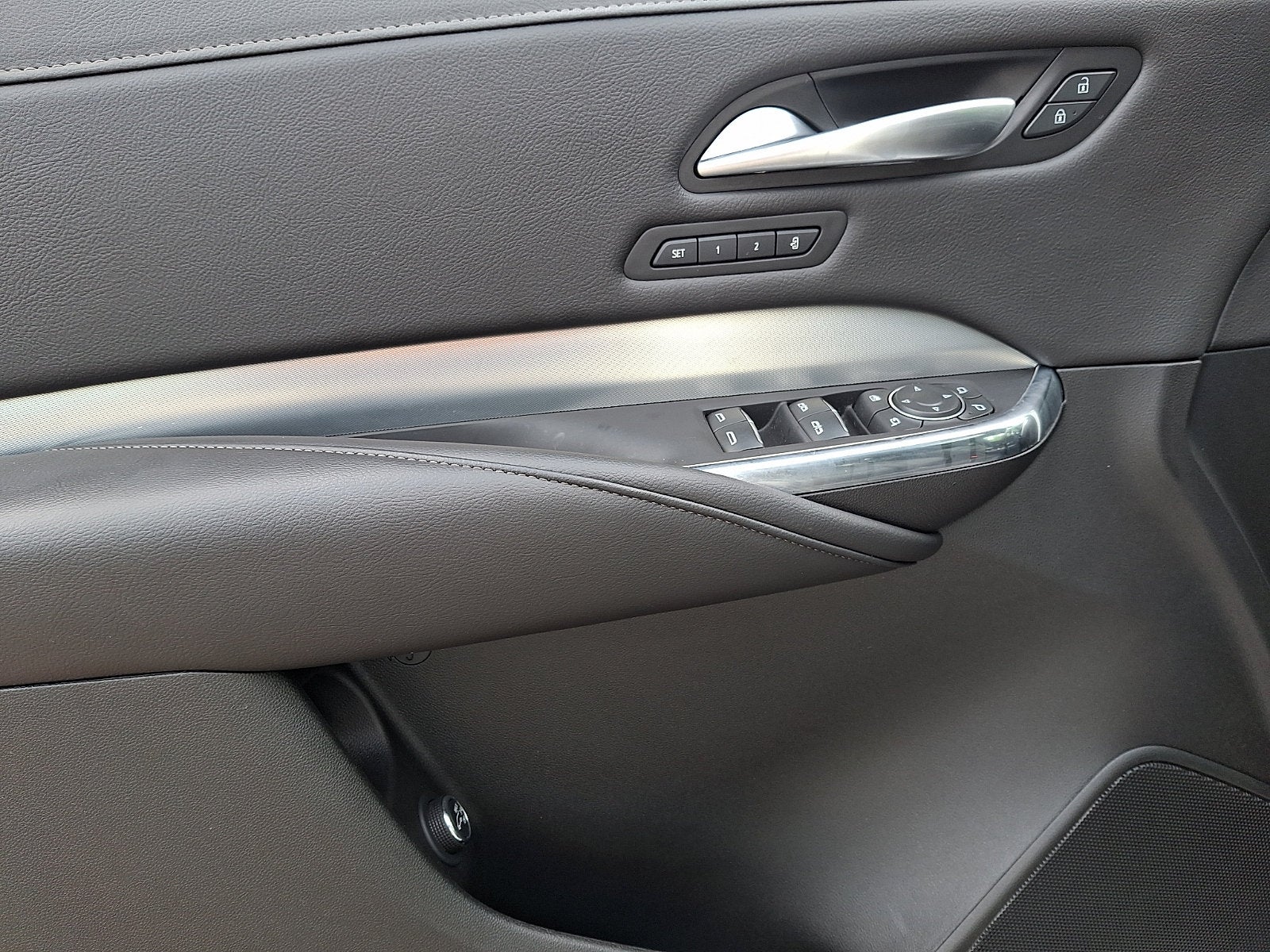 2023 Cadillac XT4 AWD Premium Luxury
