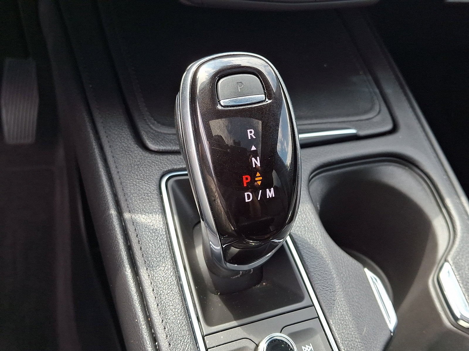 2023 Cadillac XT4 AWD Premium Luxury