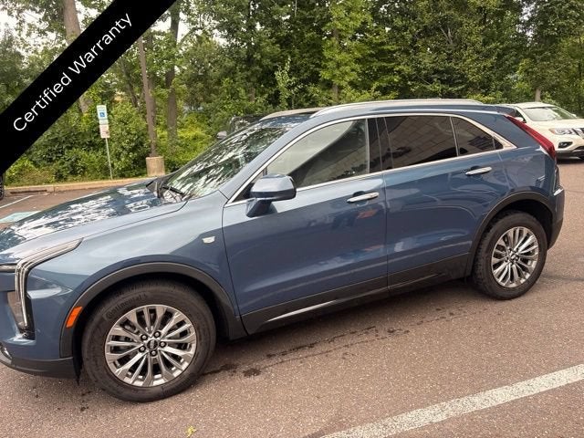 2024 Cadillac XT4 Premium Luxury