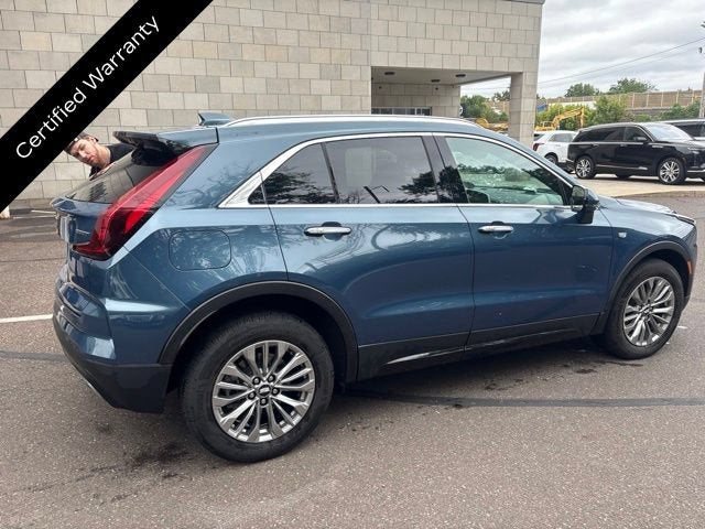 2024 Cadillac XT4 Premium Luxury