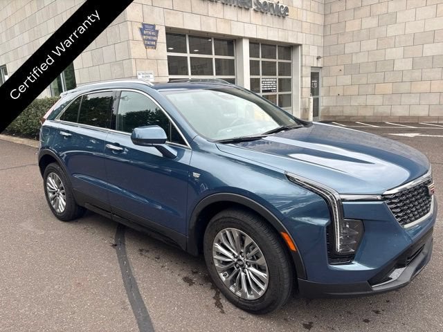 2024 Cadillac XT4 Premium Luxury