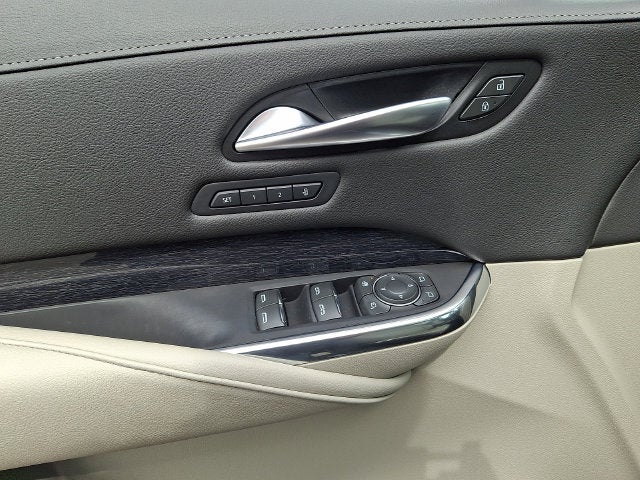 2023 Cadillac XT4 AWD Premium Luxury