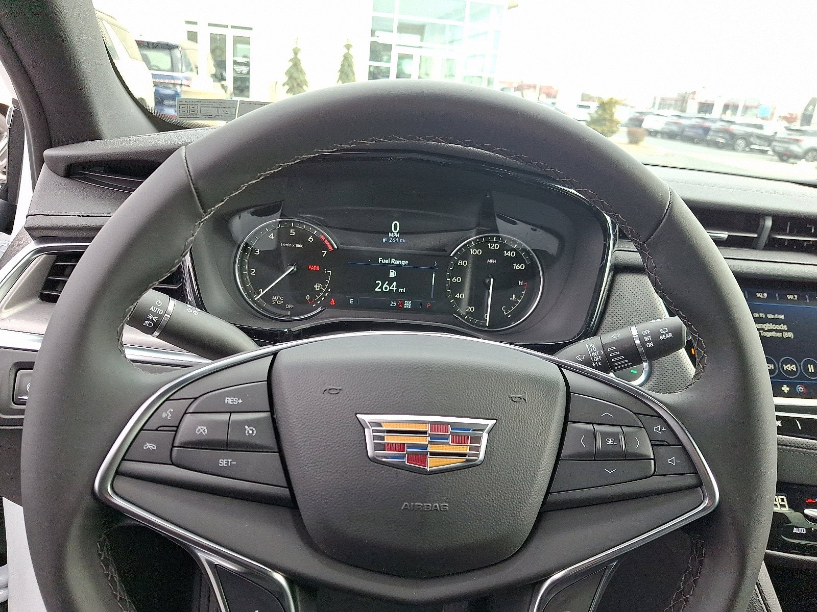 2026 Cadillac XT5 Luxury