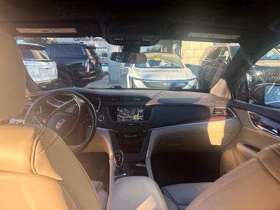 2018 Cadillac XT5 Luxury FWD