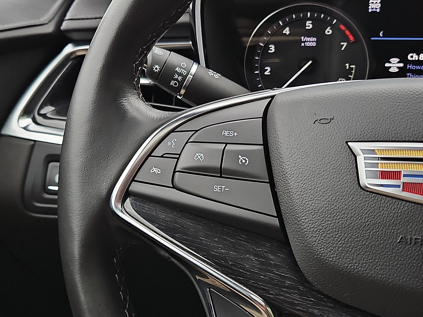 2022 Cadillac XT5 Premium Luxury