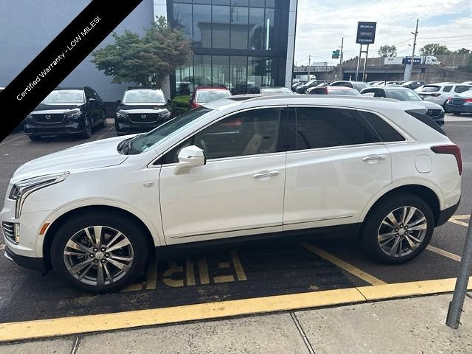 2024 Cadillac XT5 Premium Luxury
