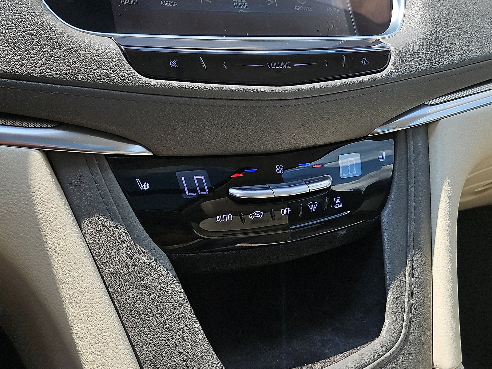 2019 Cadillac XT5 Luxury AWD