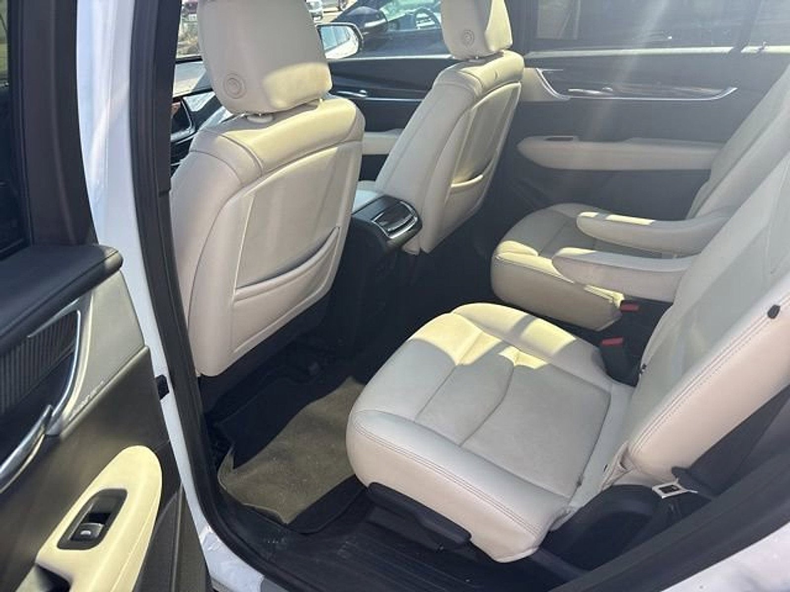 2023 Cadillac XT6 Sport