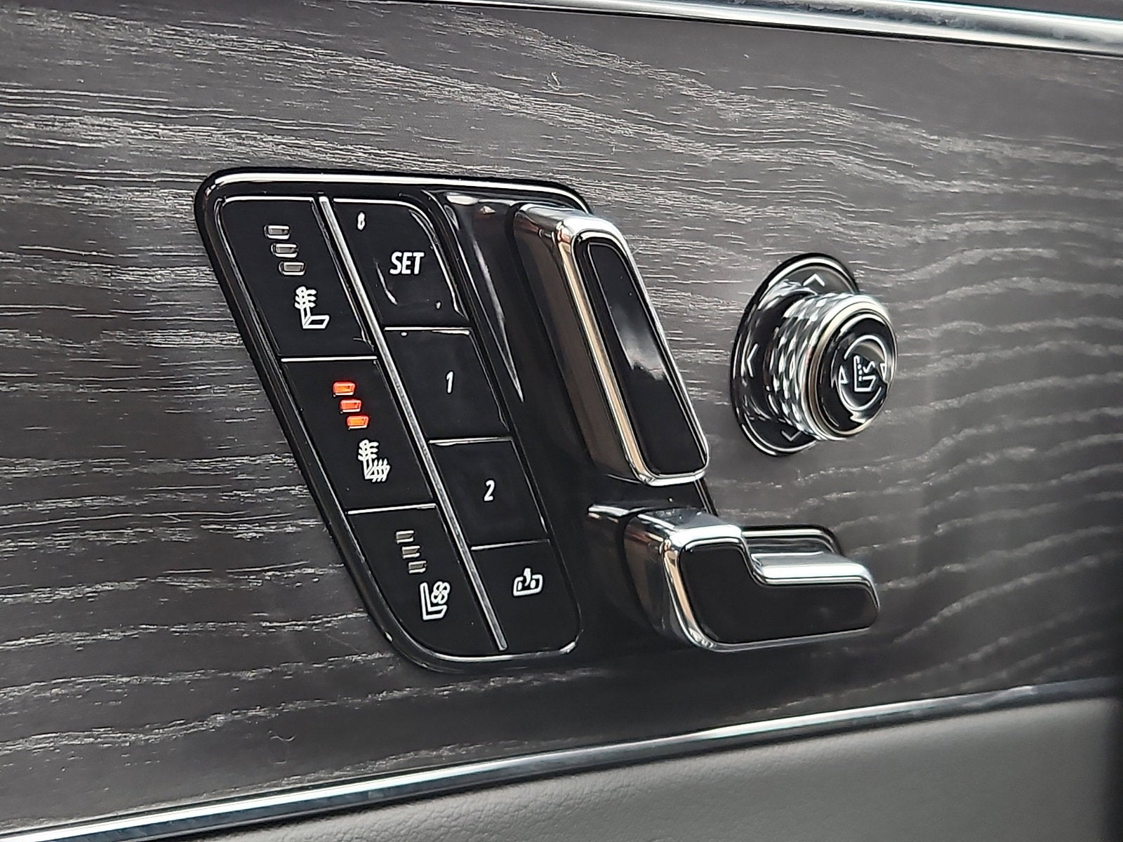 2023 Cadillac LYRIQ Luxury