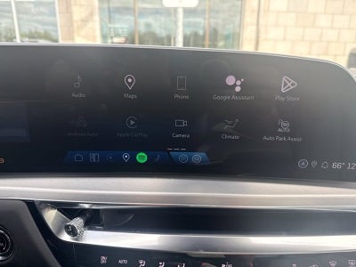 2024 Cadillac LYRIQ Luxury 1