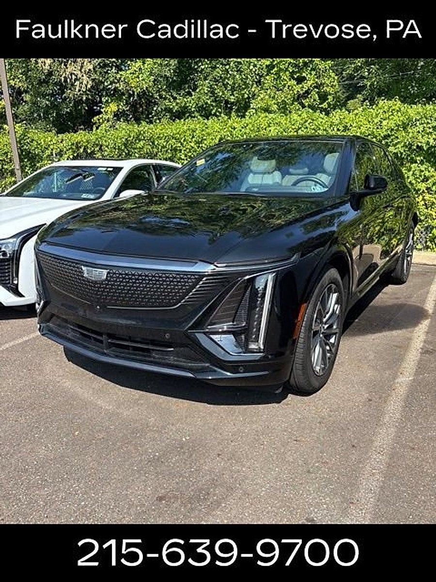 2024 Cadillac LYRIQ Sport 1