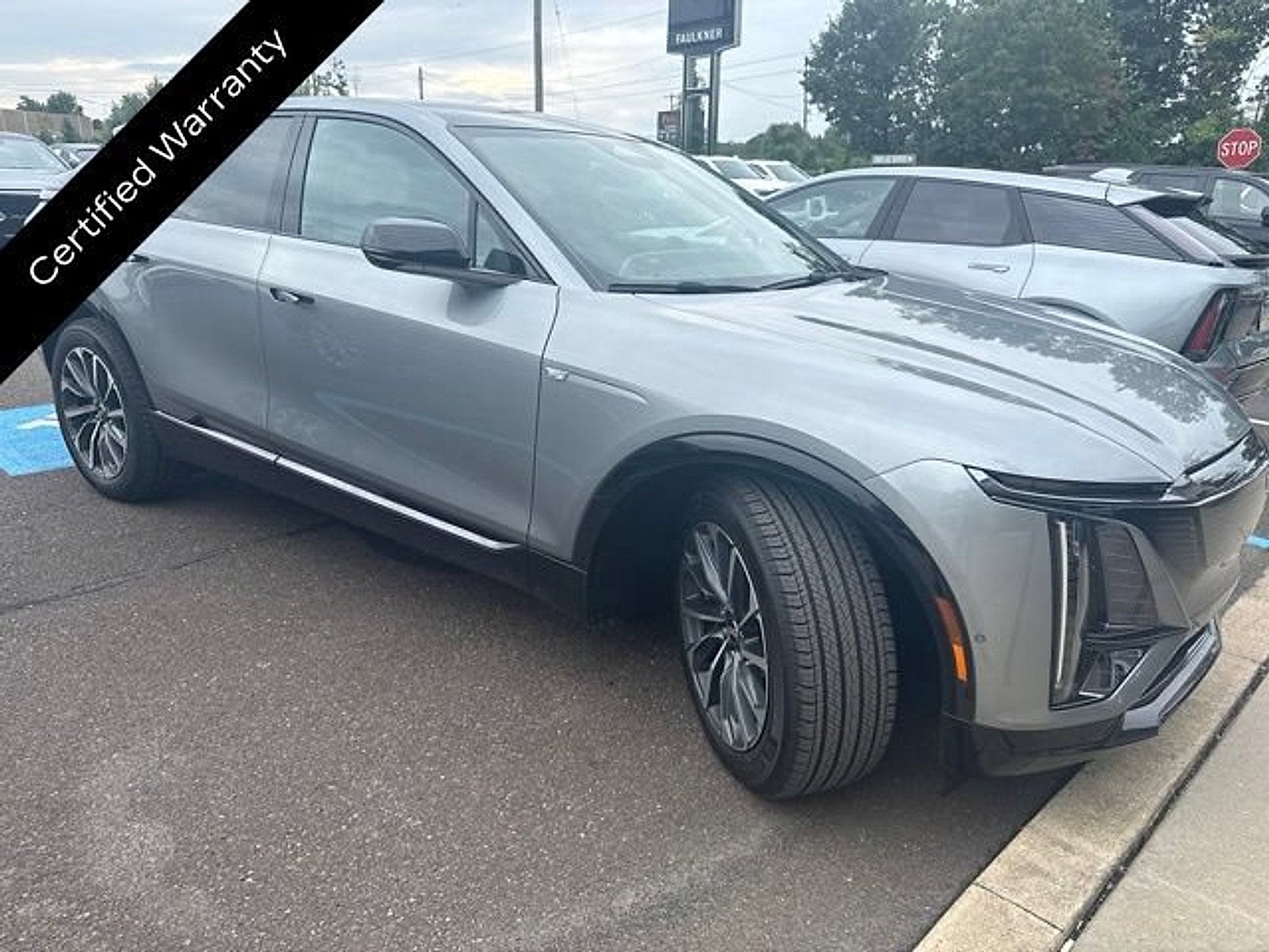 2025 Cadillac LYRIQ Sport 1