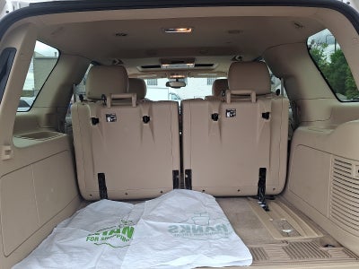 2014 Cadillac Escalade Luxury