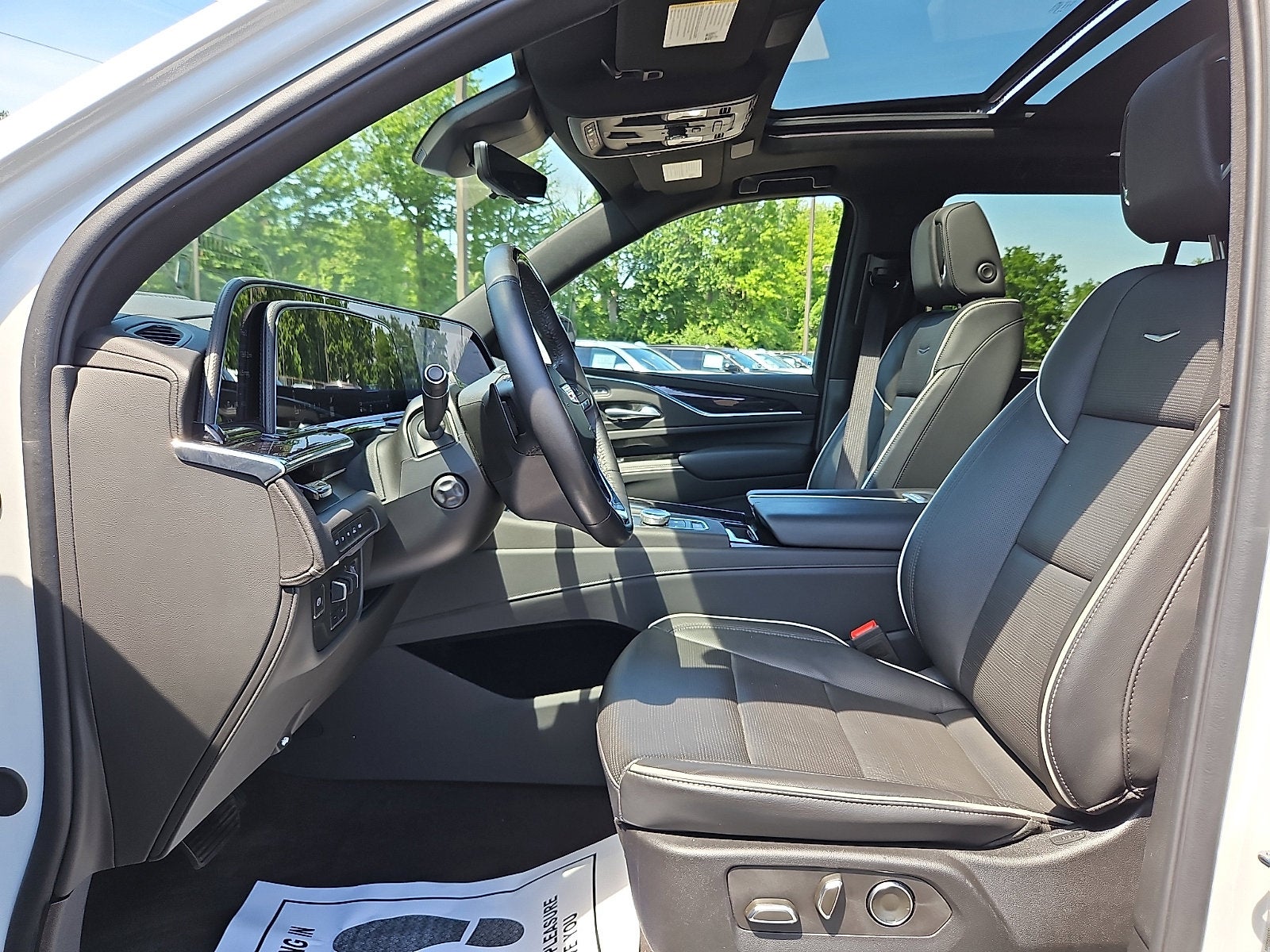 2024 Cadillac Escalade Sport