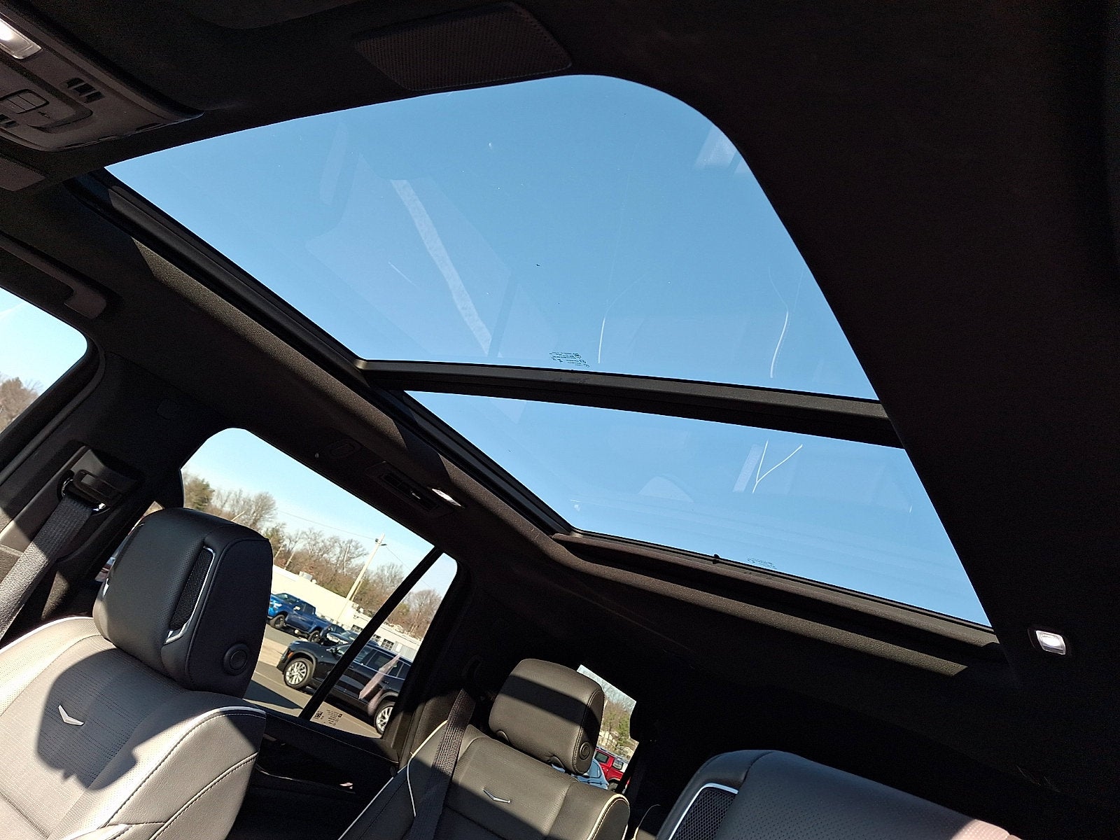 2023 Cadillac Escalade Sport