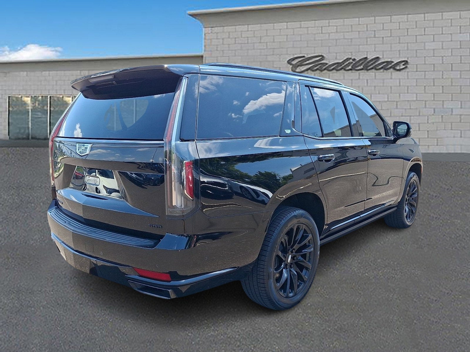 2023 Cadillac Escalade Sport