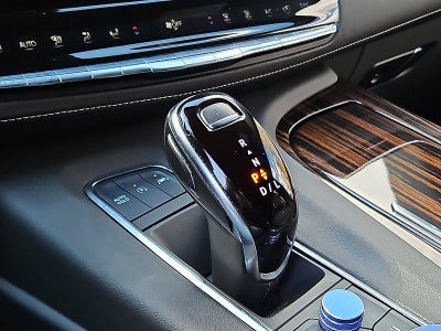 2024 Cadillac Escalade ESV Luxury