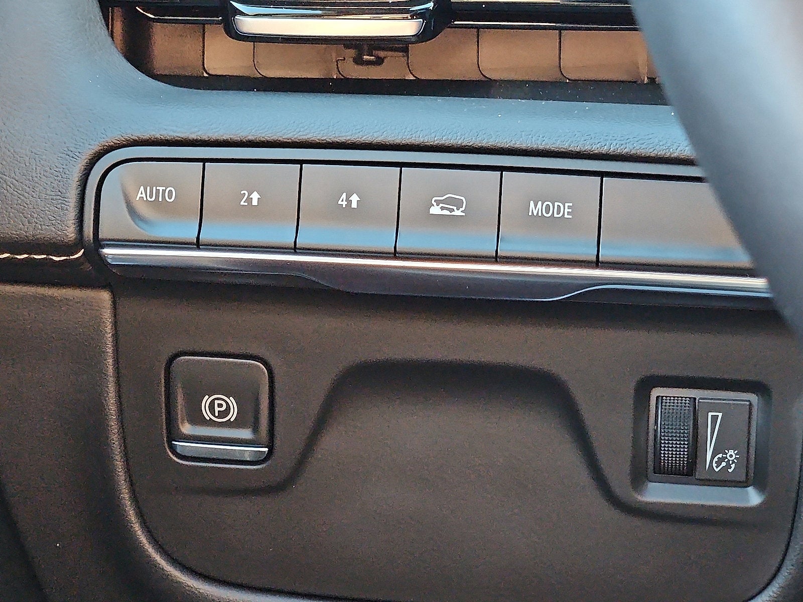 2024 Cadillac Escalade ESV Premium Luxury