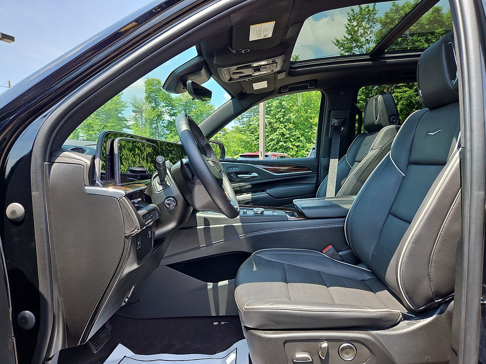 2023 Cadillac Escalade ESV Premium Luxury