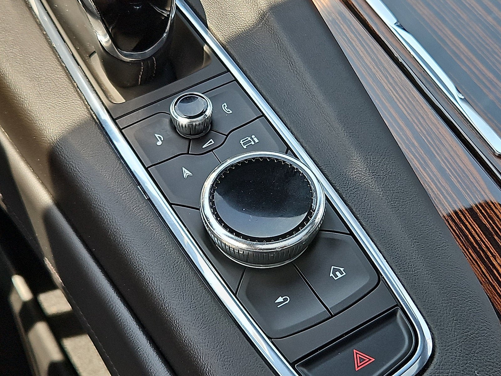 2023 Cadillac Escalade ESV Premium Luxury