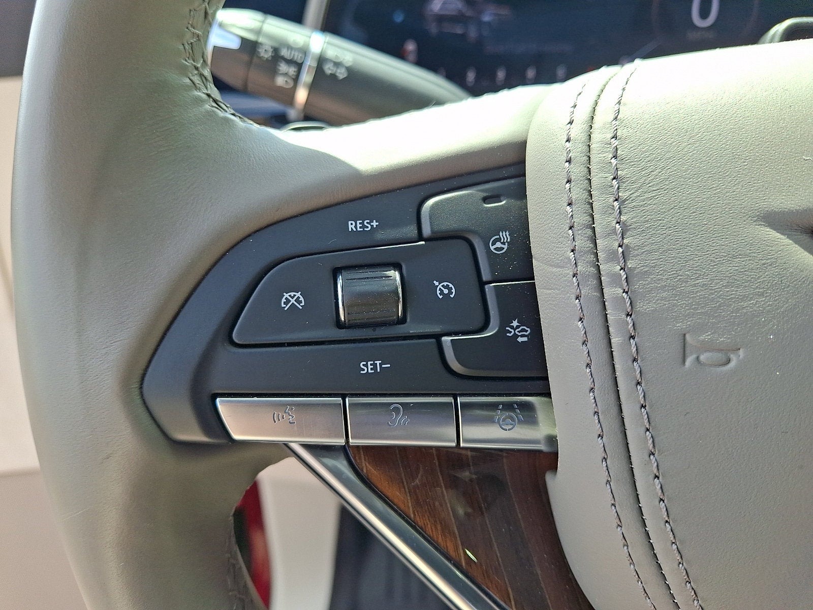 2022 Cadillac Escalade ESV Premium Luxury Platinum