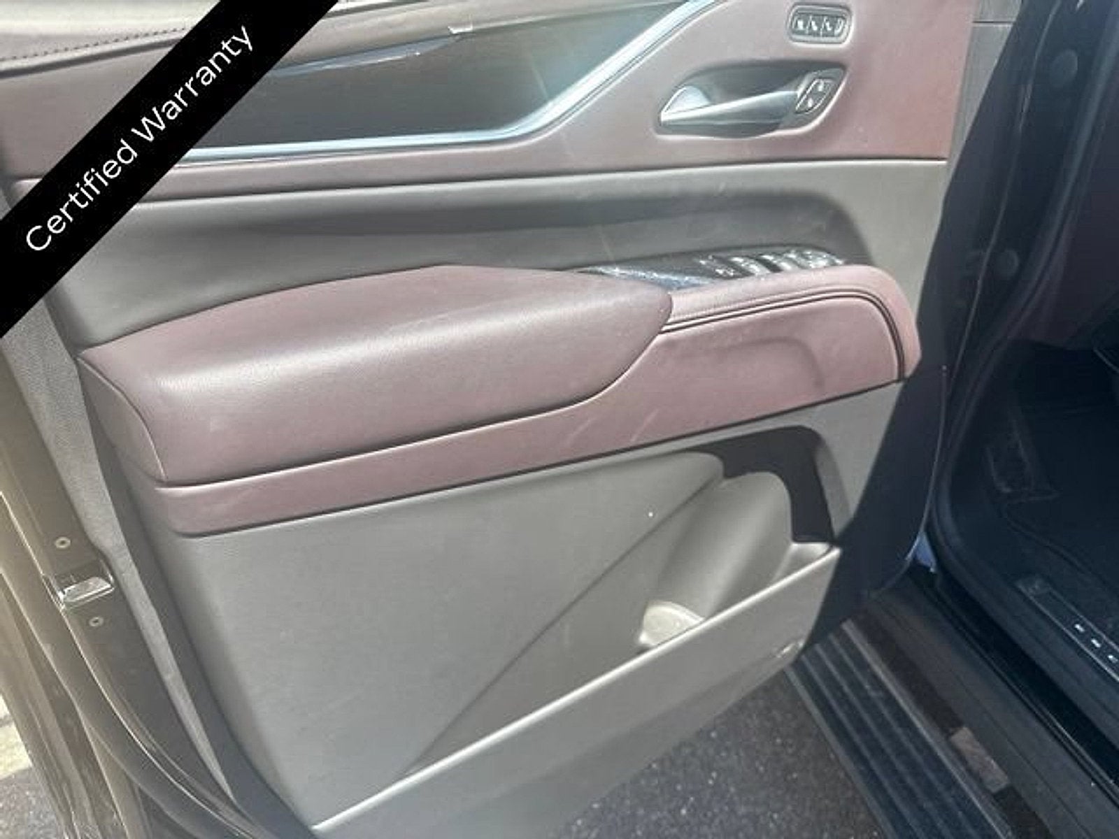 2023 Cadillac Escalade ESV 4WD Sport Platinum