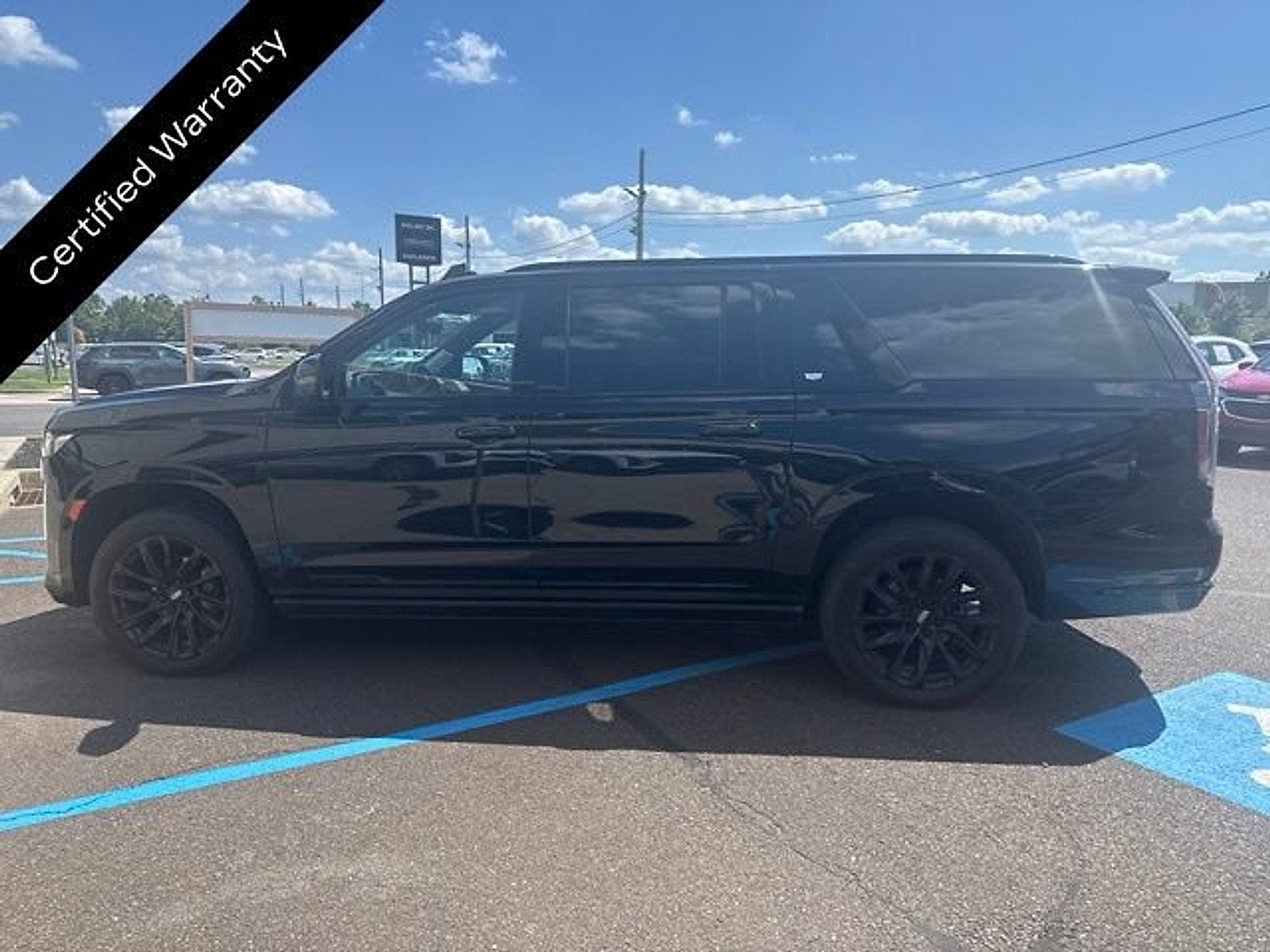 2023 Cadillac Escalade ESV 4WD Sport Platinum