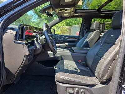 2024 Cadillac Escalade ESV Sport Platinum