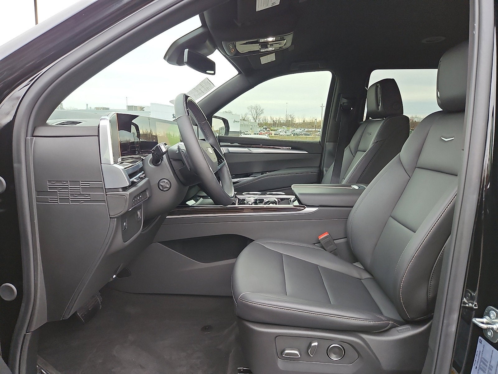 2025 Cadillac Escalade Luxury