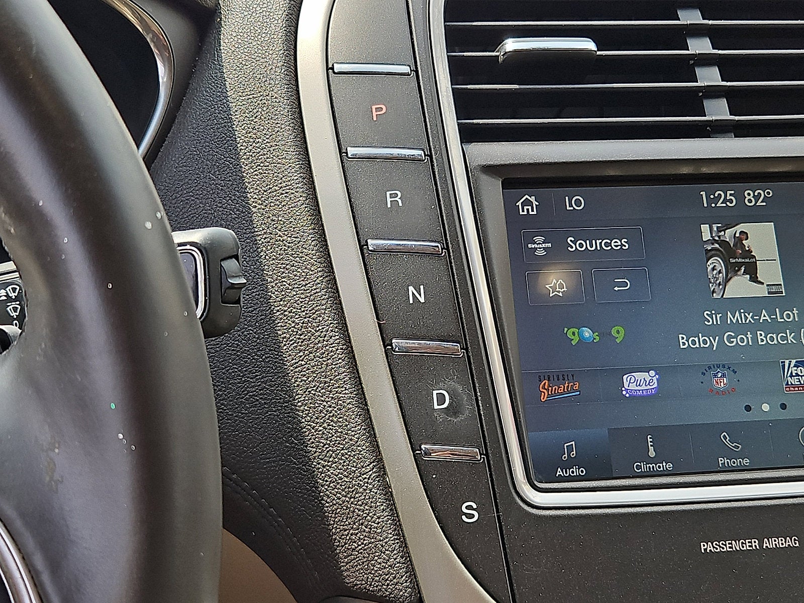 2020 Lincoln Nautilus Standard