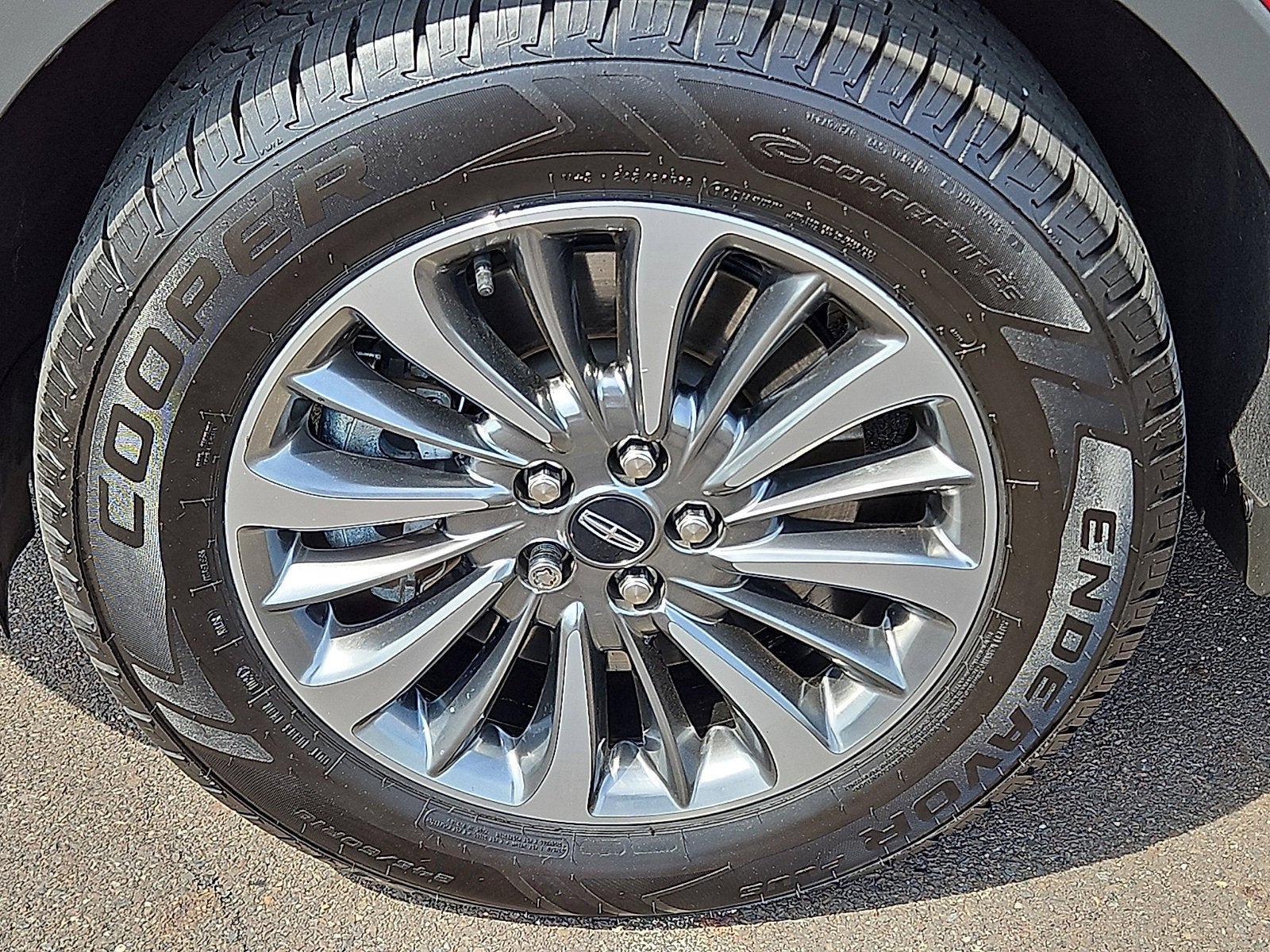 2020 Lincoln Nautilus Standard