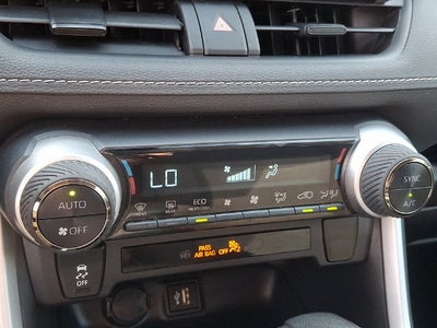 2025 Toyota RAV4 Hybrid LE