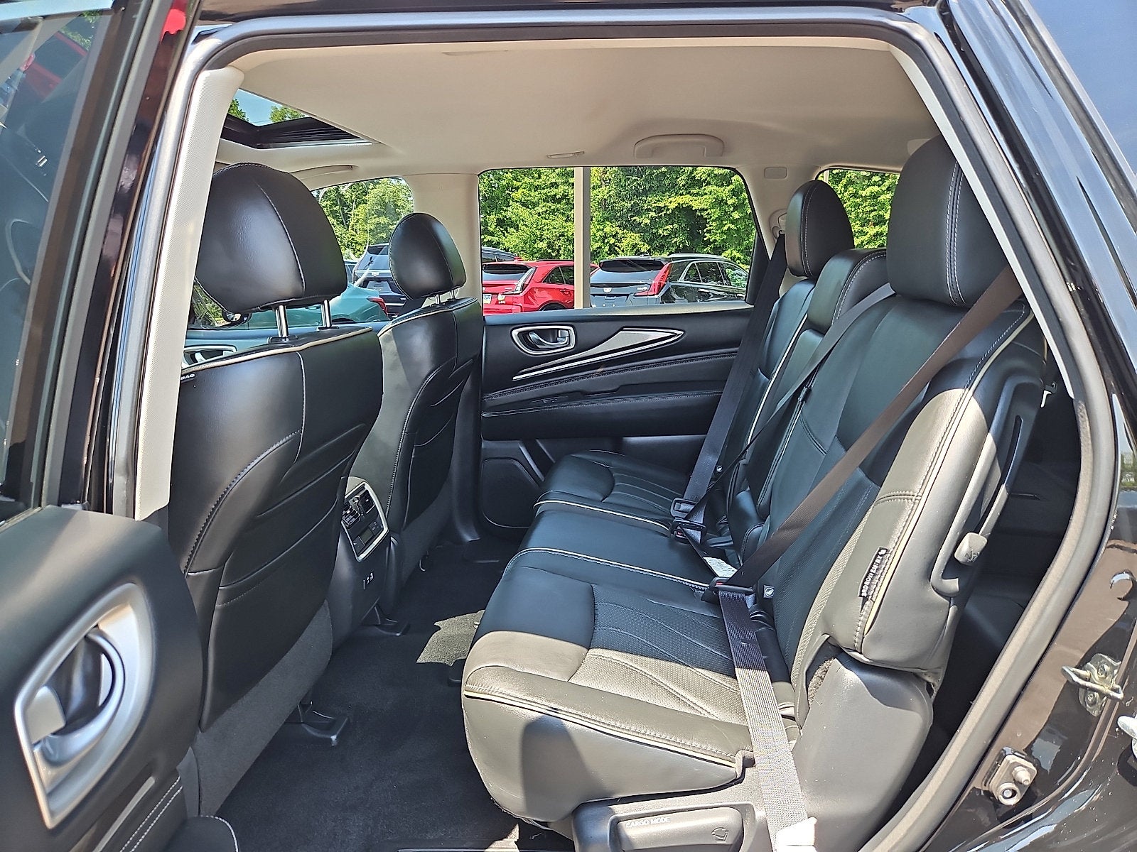 2020 INFINITI QX60 LUXE