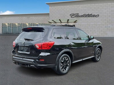 2020 Nissan Pathfinder SL