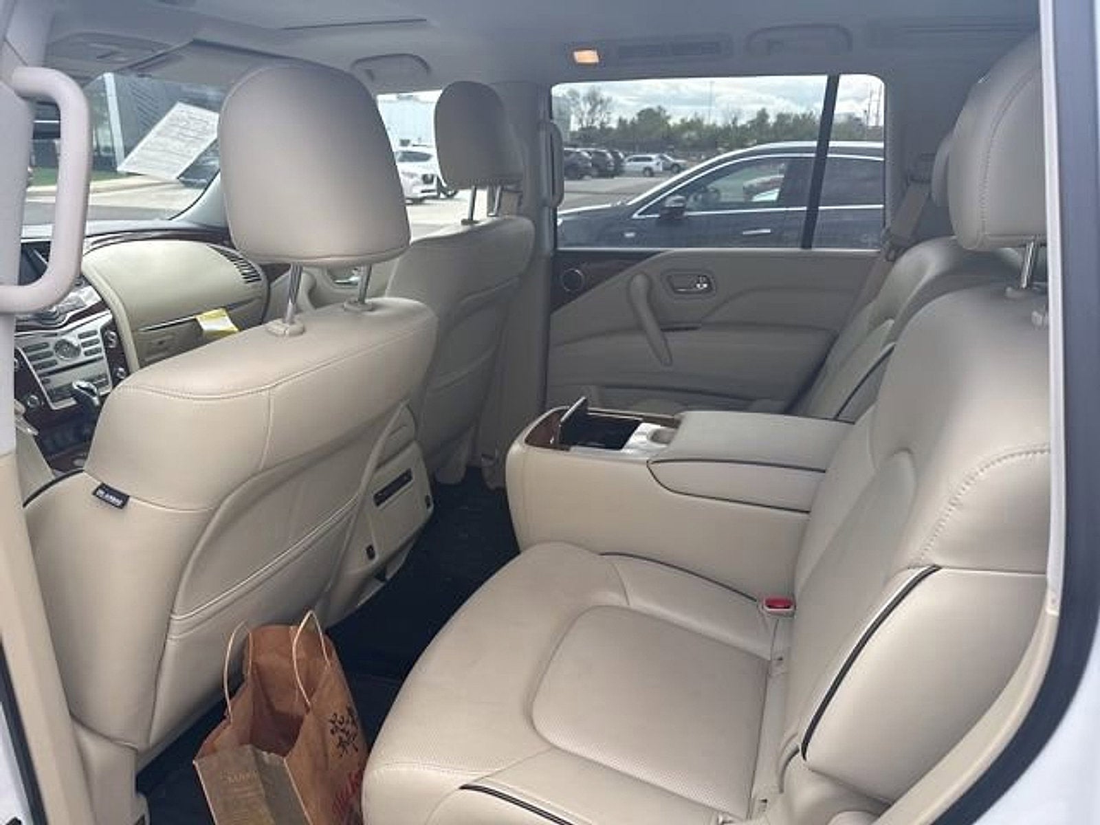 2019 INFINITI QX80 LUXE