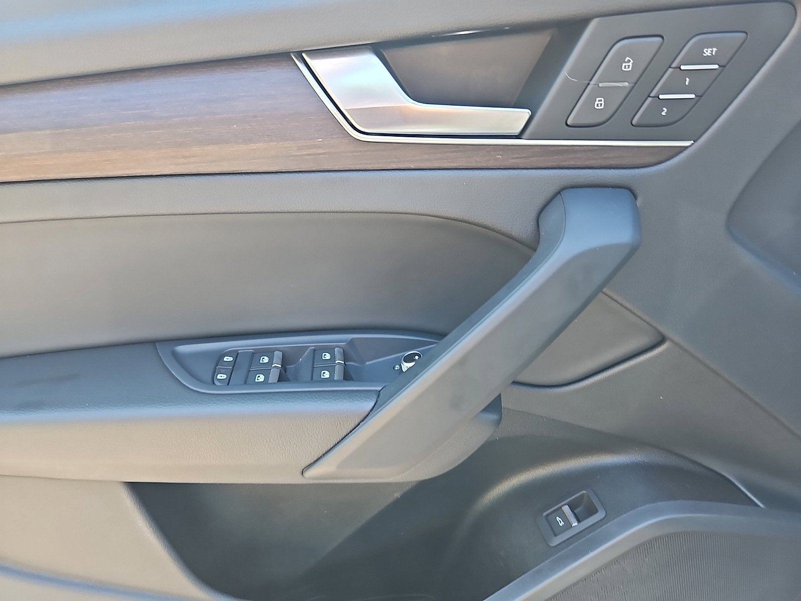 2023 Audi Q5 S line Premium