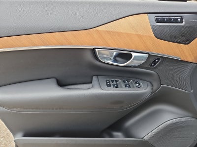 2023 Volvo XC90 Plus